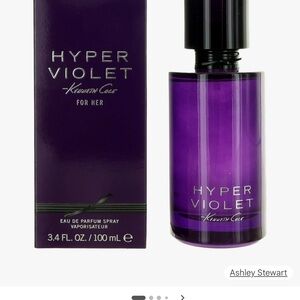 Kenneth Cole Hyper Violet Perfume in Purple